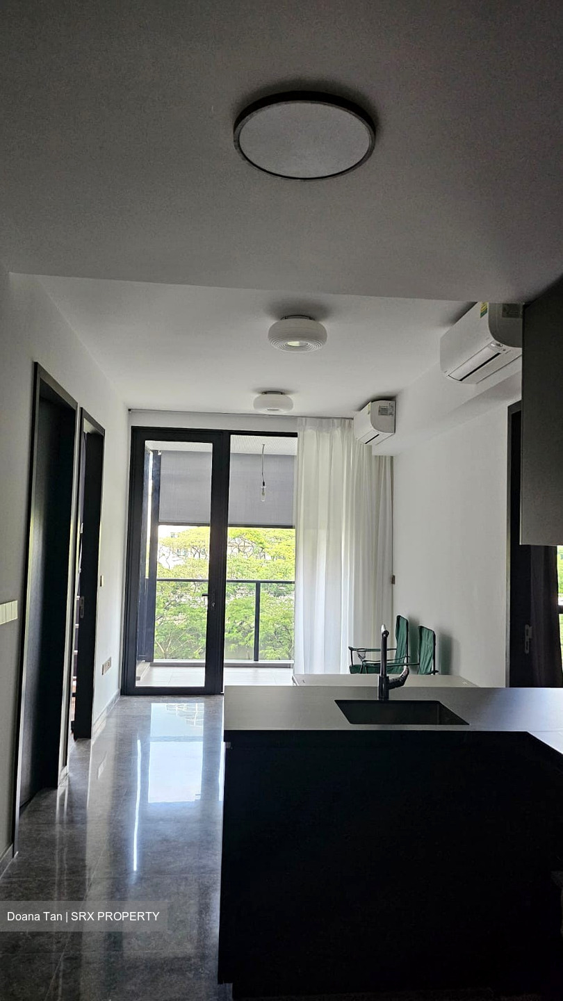 Hyll On Holland (D10), Condominium #578184321